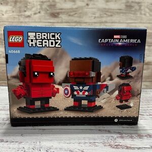 LEGO Marvel Captain America & Red Hulk BrickHeadz™ Figures (40668)